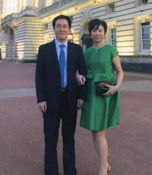 精品久久一