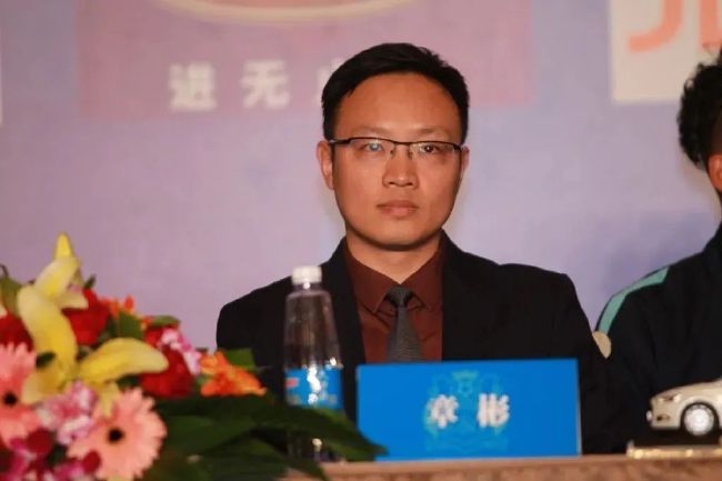 亚洲免费中文