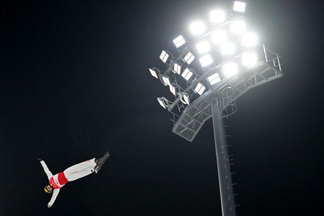 一菊综合网成人综合网